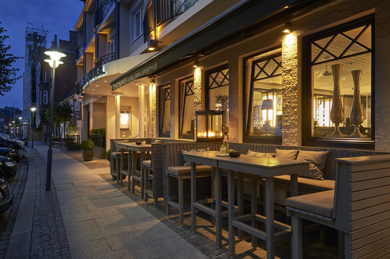Thomas Hotel Spa & Lifestyle Хузум Экстерьер фото