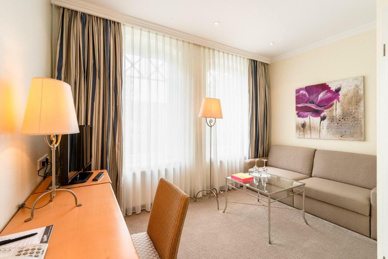 Thomas Hotel Spa & Lifestyle Хузум Экстерьер фото